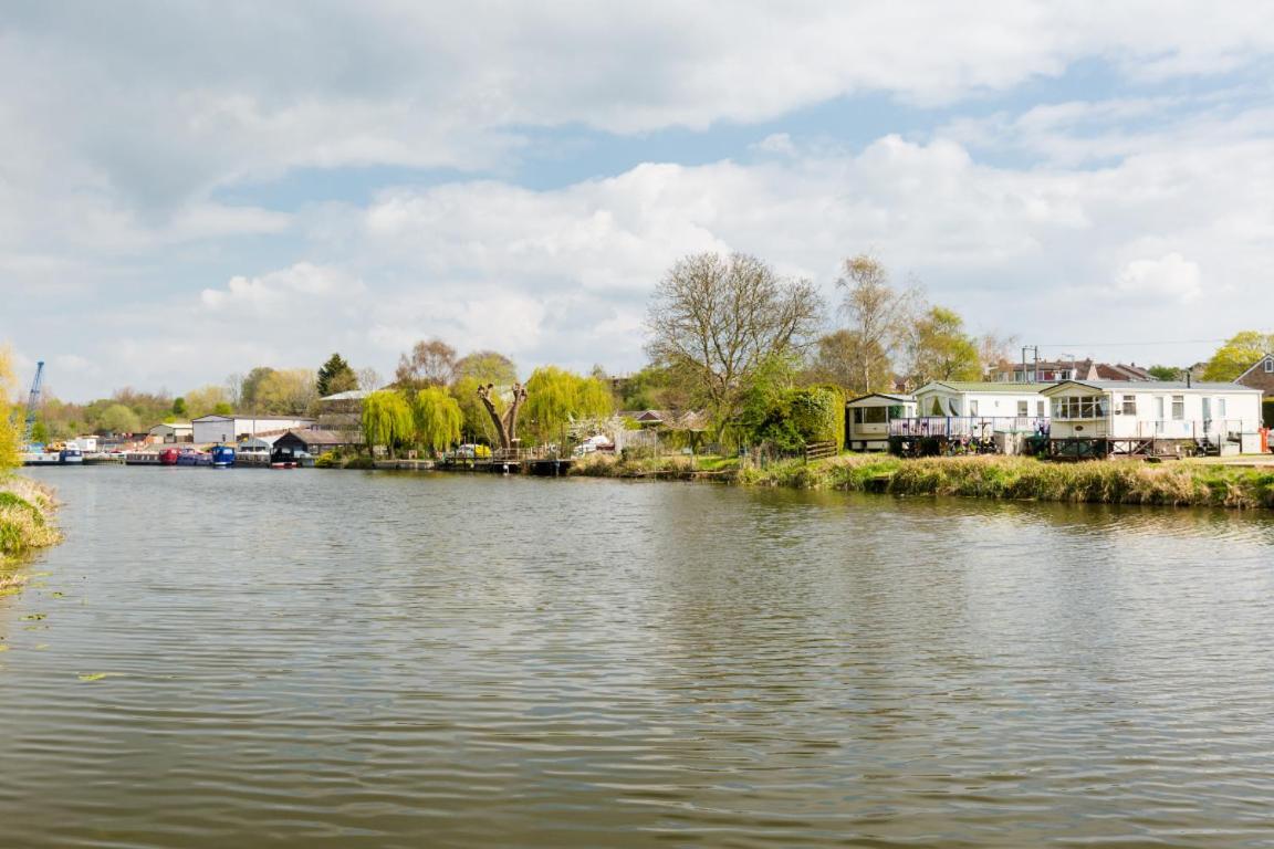 Riverside Cottage Evesham Bagian luar foto